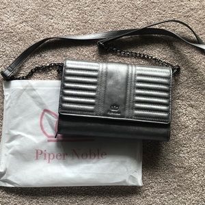 Display Crossbody Bag Piper Noble Senegence